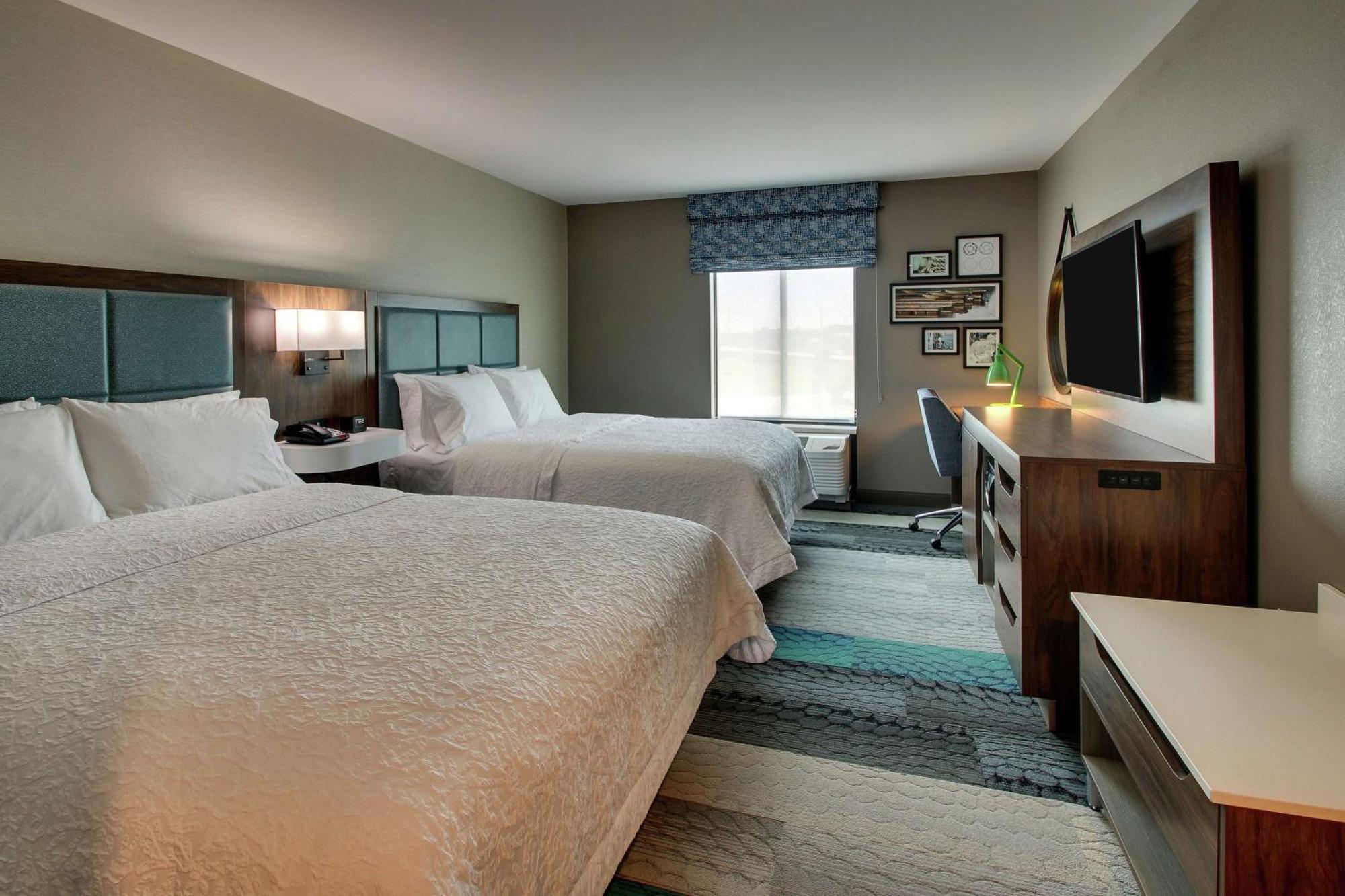 Hampton & By Hilton