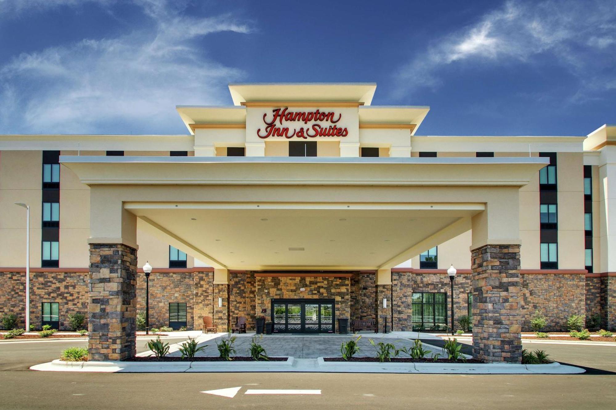 Hotel Hampton & By Hilton 3*